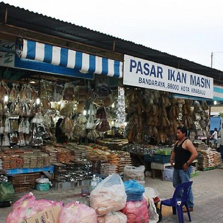 Sabakuba Homestay Marina Court Condominium Kota Kinabalu Zewnętrze zdjęcie